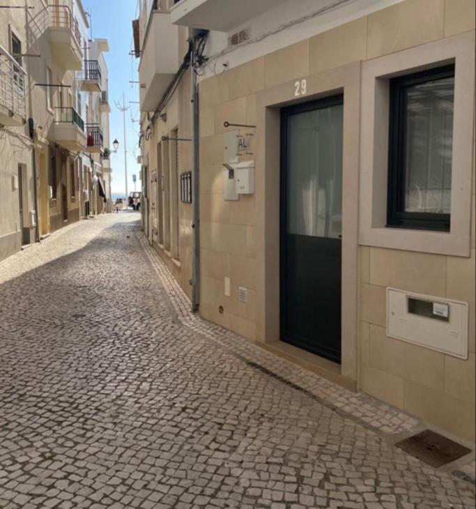 דירות נאזרה Casa Da Carochinha מראה חיצוני תמונה